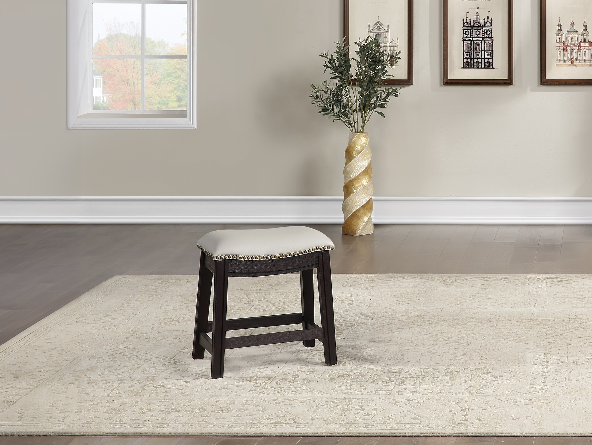 F1817 Stool