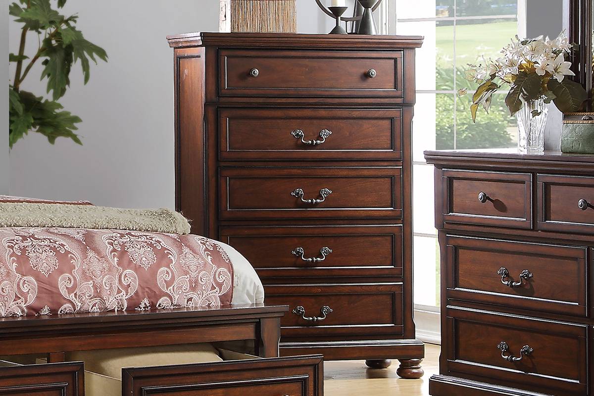 F4348 Chest