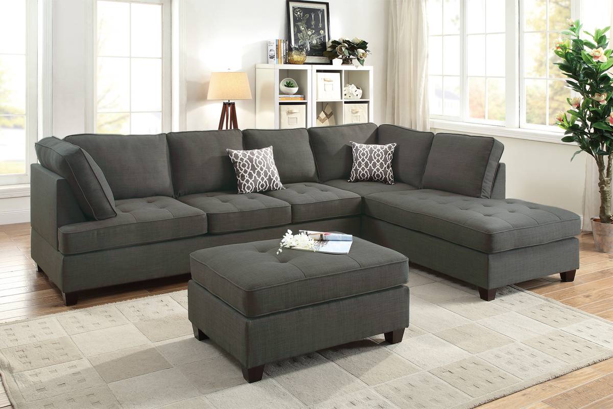 F6988 2-Piece Sectional Set W/ 2 Accent Pillows