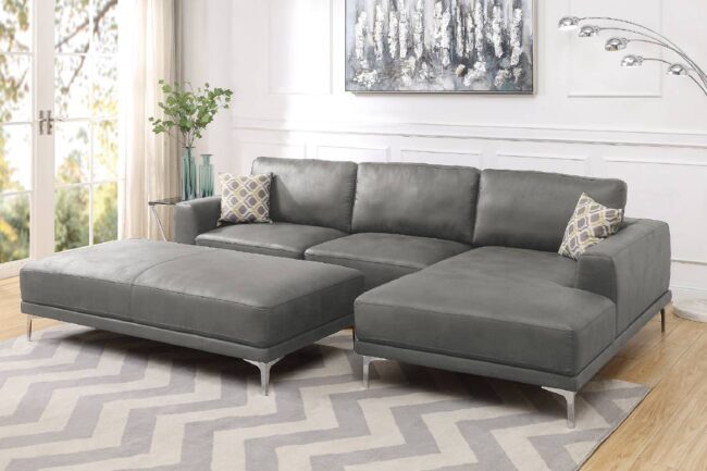 F6429<DIV> 2-Piece Sectional Set W/ 2 Accent Pillows