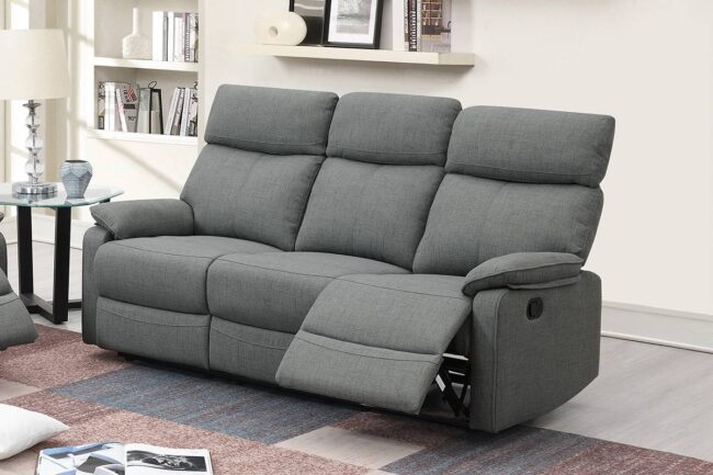 F8773<DIV> Manual Reclining Sofa
