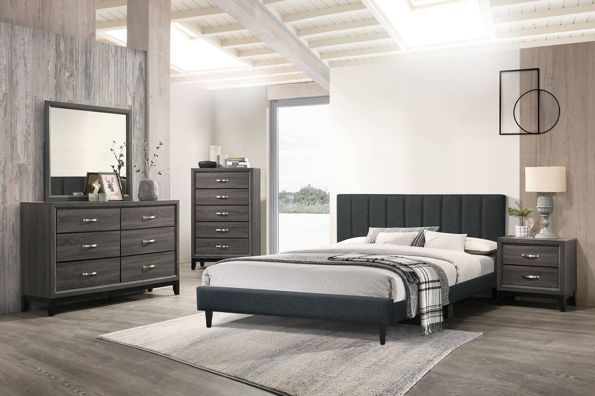 F9533Q Queen Bed